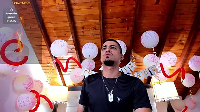 Sebastian_Berne: онлайн-секс-чат