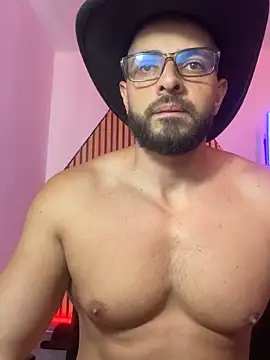 magnumchris: διαδικτυακό σόου στην κάμερα