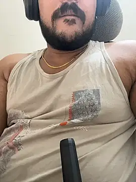 FlirtyxBoy: онлайн-секс-чат