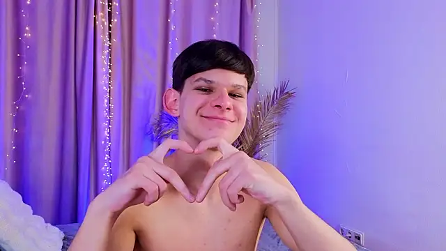 _jamesgray_ Webcam show