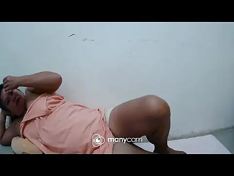 exotic_girl69x Pertunjukan Webcam