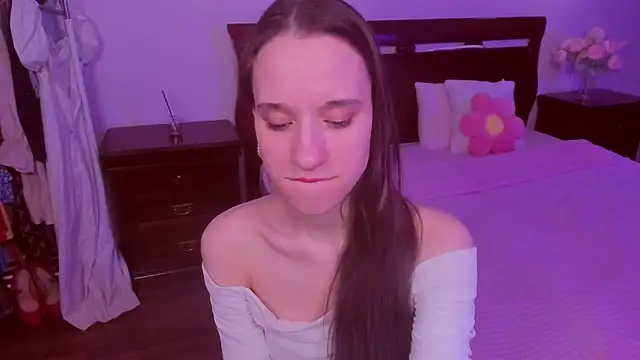 StaceySunny élő XXX-chatje