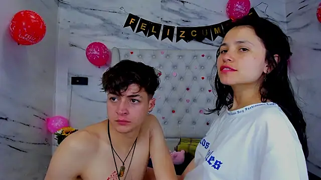 Ari_and_Storm Chat XXX live