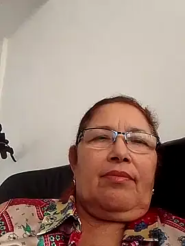 Chat +18 de Cessi50 ao vivo