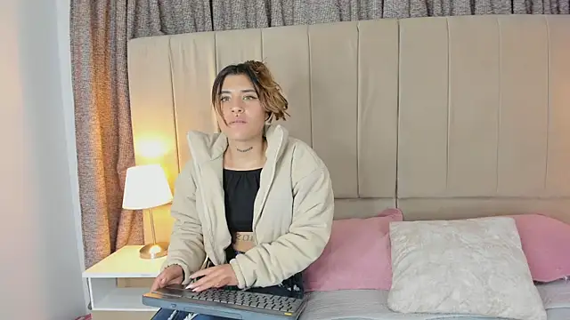 Chat +18 de valery_gv ao vivo