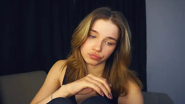 EarthaStinett Live XXX-Chat