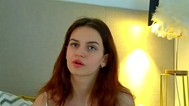 BellaBriggs' Webcam Show