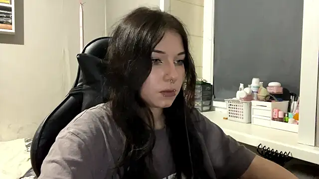 LilyBaby3 Chat XXX in diretta