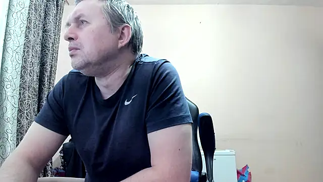 SanFrantsisko élő XXX-chatje