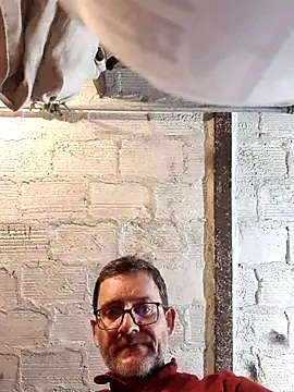 BobZlasu élő XXX-chatje