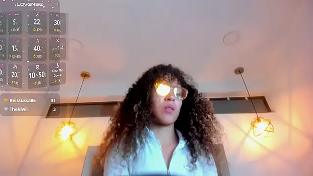 Онлайн чат XXX Hanna_Cornee_