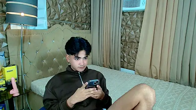 spoiledmycock 现场XXX聊天