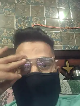 Chat +18 de MrCurioX ao vivo