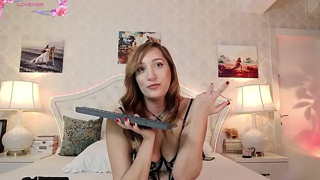 IreneHope Show in webcam