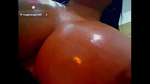 Webkamerová show Bigcocksexyluisa