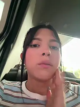 Czat XXX na żywo – l0lita_sweet