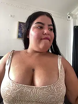 Tefy_em Chat XXX in diretta