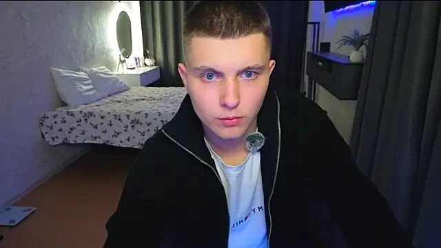 DenisSofiaa – Kamerová šou