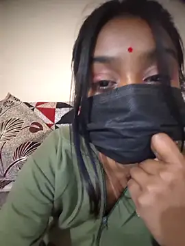 Roohbabe Show in webcam