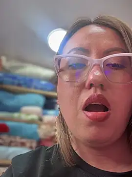 แชท XXX สดของ VIOLETA-25_