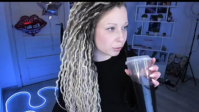 Chat XXX ao vivo de HoneySallyMoore