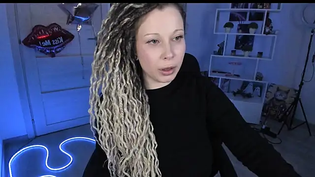 Онлайн чат XXX HoneySallyMoore