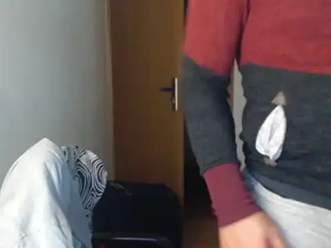 wildpussycat23 网络视讯表演