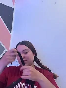 little_emma0 élő XXX-chatje