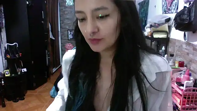 AngelaQueen_ Chat XXX in diretta