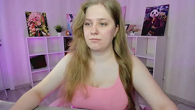 Megan_Violer Chat XXX in diretta