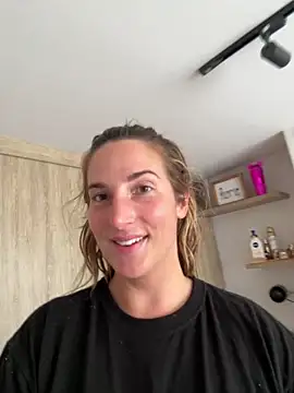 Thescorpionfr_: απευθείας συνομιλία ΧΧΧ