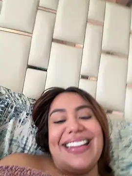 valeria2019hot Chat XXX in diretta