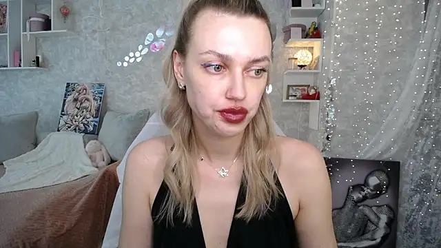 Chatroom XXX en direct de NickyAdamidi