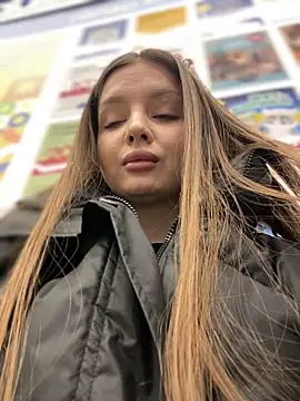 Chat XXX Live KrisMagnoly