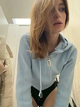 -AngelAri- – Naživo XXX chat