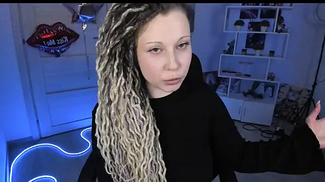 HoneySallyMoore Chat XXX live