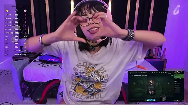 Chat XXX ao vivo de Nyveth