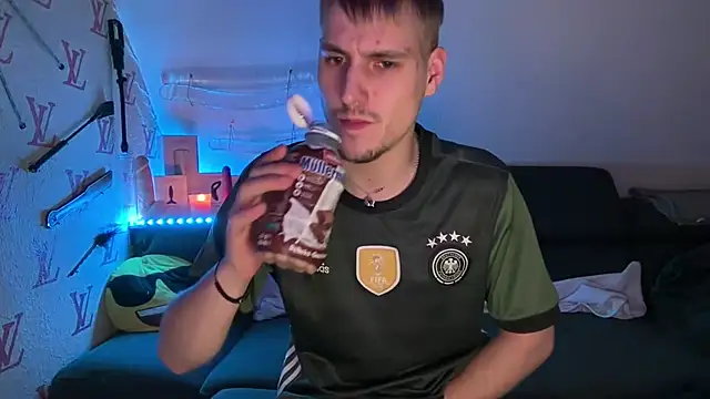 Cookieboy88: απευθείας συνομιλία ΧΧΧ