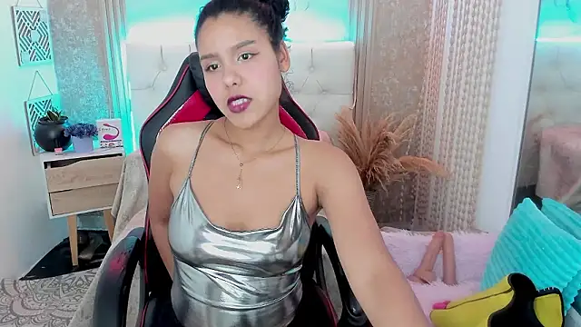 XXX chat uživo modela AriaVega