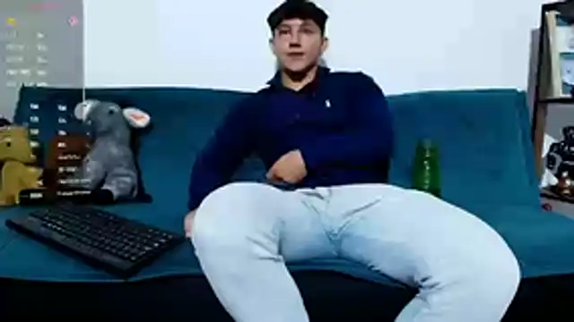 jacques_cardiet Show in webcam