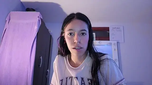 Živý XXX chat stephania_t