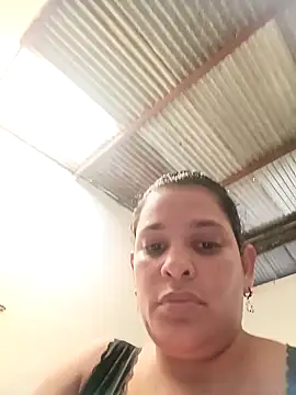 Živý XXX chat Hugueboobs_chantall_