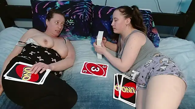 ShyAndHappyCdns 现场XXX聊天