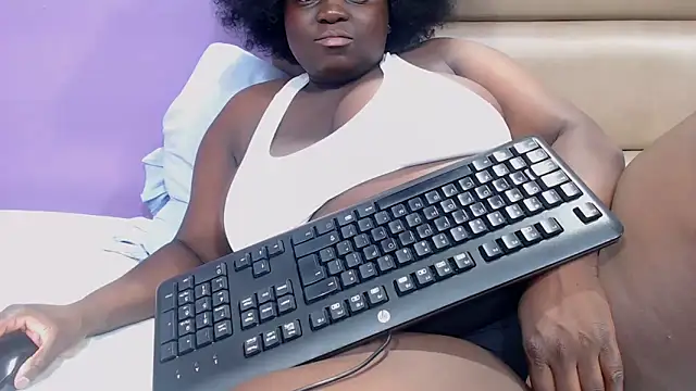 DARKGIANTMELANIN Live XXX Chat