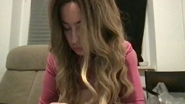 Ameliiya Webcam Show