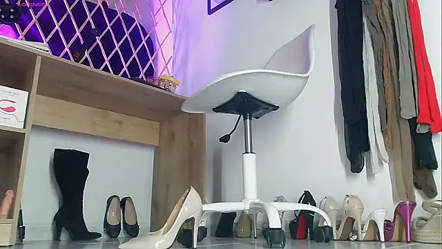 دردشة myla_sarah الجنسية المباشرة