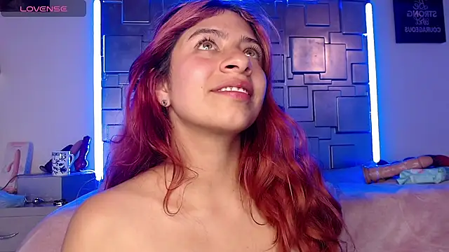 lunabloom2 – Naživo XXX chat