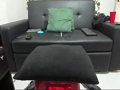 Latins_Boss Show Webcam