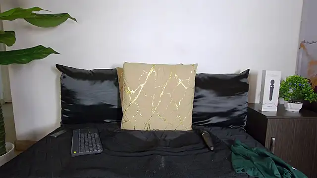 XXX chat uživo modela alex_noa