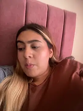 Miabonnett_: онлайн-секс-чат